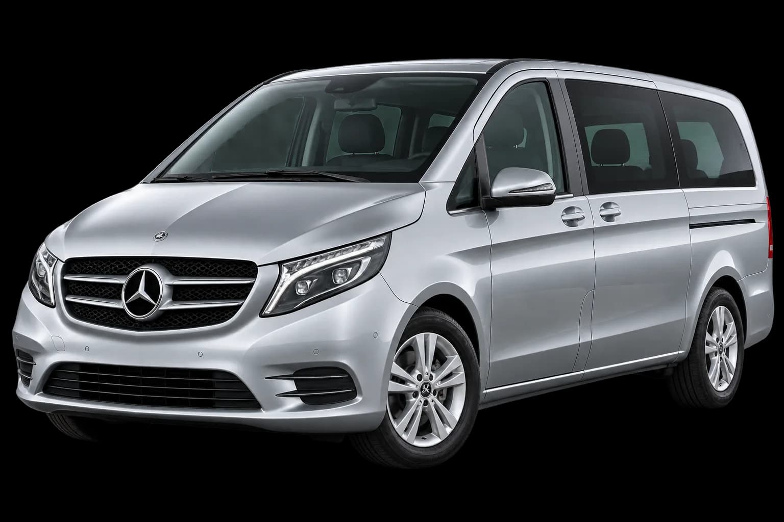 Mercedes-Benz Vito — дизельный микроавтобус, мойка сажевого фильтра